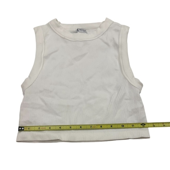 NWOT Zara White Ribbed Athletic Tank Top M-L - Picture 6 of 8